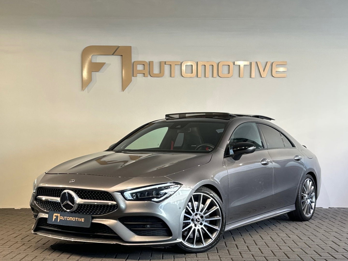 Mercedes-Benz CLA-Klasse 250 4MATIC AMG Premium+ Pano|Memory