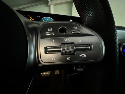 Mercedes-Benz CLA-Klasse 250 4MATIC AMG Premium+ Pano|Memory