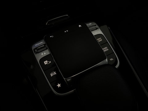 Mercedes-Benz CLA-Klasse 250 4MATIC AMG Premium+ Pano|Memory