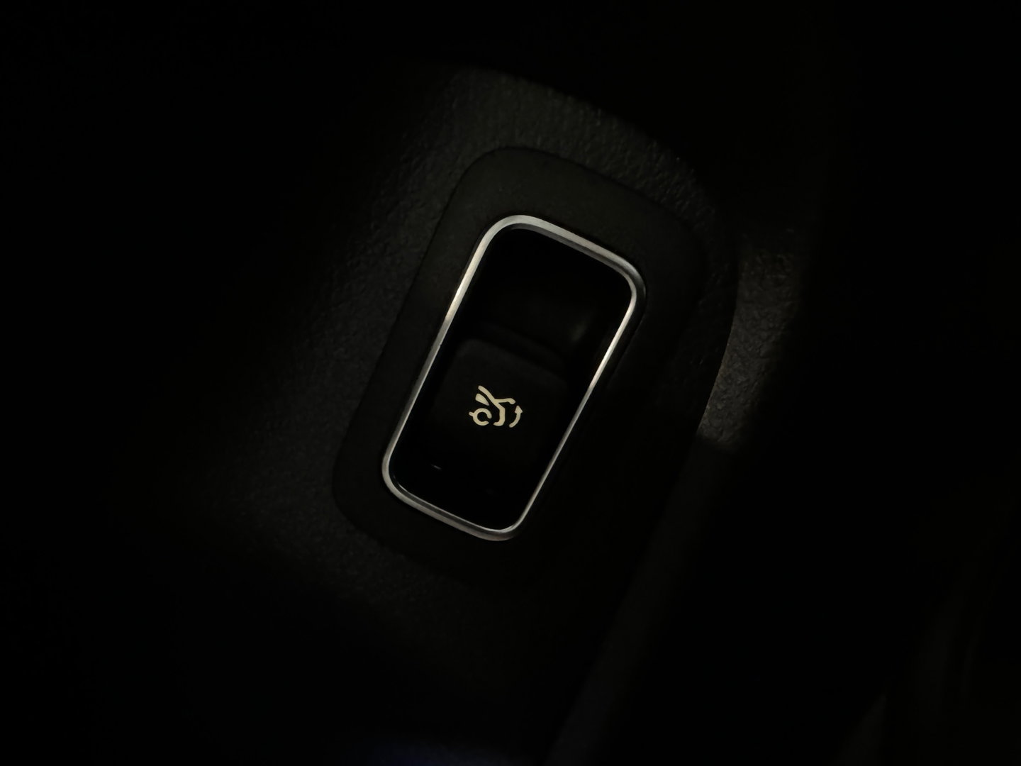 Mercedes-Benz CLA-Klasse 250 4MATIC AMG Premium+ Pano|Memory