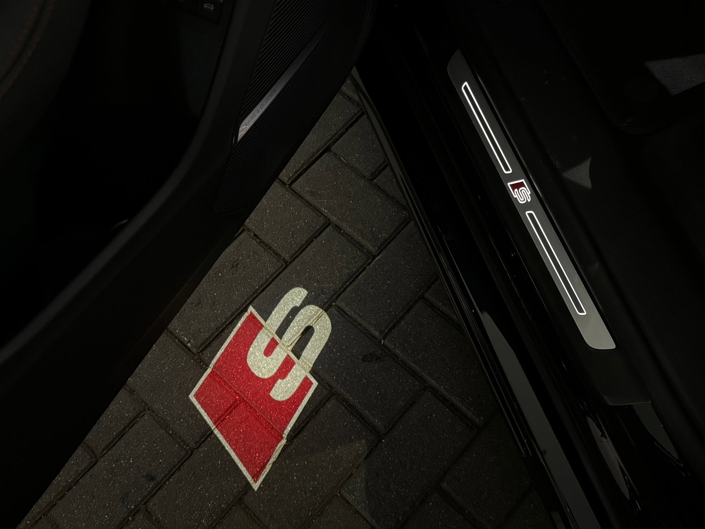 Audi Q8 60 TFSI e quattro S Line Competition Pano|Memory|VOL