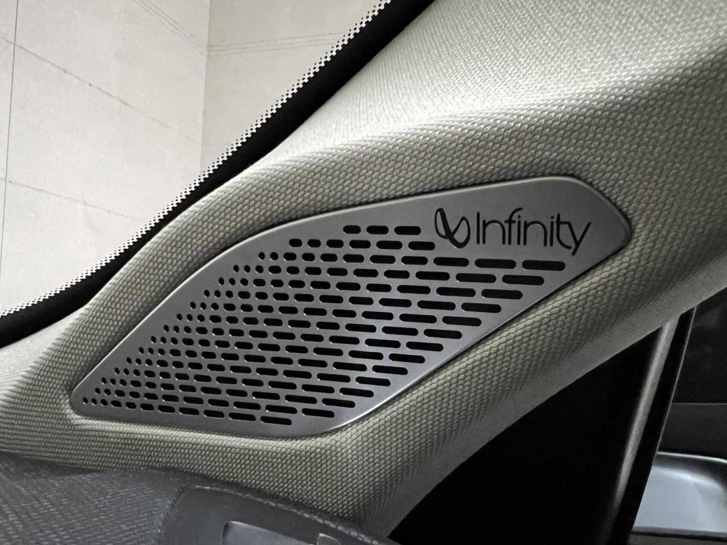 Lynk & Co 01 1.5 Plug-in Black Edition Sfeerver. 360° NAP