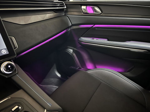 Lynk & Co 01 1.5 Plug-in Black Edition Sfeerver. 360° NAP