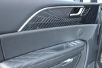 Hongqi E-HS9