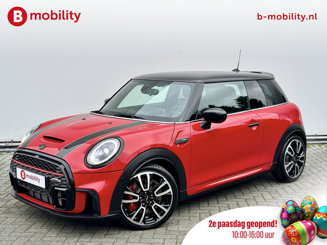 MINI Cooper - 2.0 John Cooper Works 232PK JCW Pack Head-Up Display | Adaptive Cruise | Adaptief Onderstel | Stuur/Stoelverwarming | Comfort Access | Achteruitrijcamera