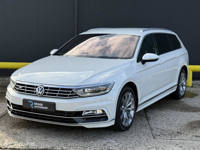 Volkswagen Passat - Variant 2.0 TDI Highline R-line TREKHAAK