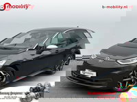 Volkswagen ID.3 - First Plus 58 kWh Trekhaak | Achteruitrijcamera | Apple CarPlay | Stuur/Stoelverwarming | DAB