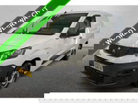 Peugeot Partner - 1.2 Benzine 111PK Euro6 Premium / Airco / Navigatie / Cruise-ctr. / Schuifdeur + Raam / Radio multimedia