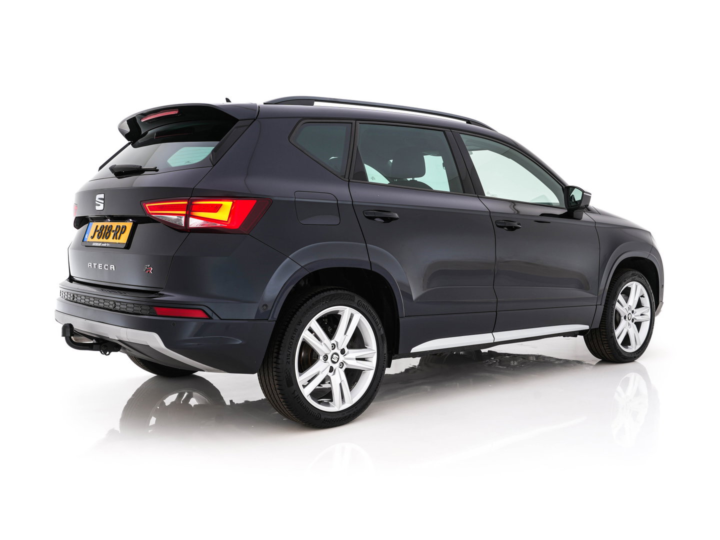 SEAT Ateca 1.5 TSI FR Business Intense (INCL-BTW) *FULL-LED | SPORTSEATS | NAVI-FULLMAP | LEATHER-MICROFIBRE | CAMERA | KEYLESS | DAB+ | CARPLAY | ECC | PDC | CRUISE | TOWBAR | 18''ALU*