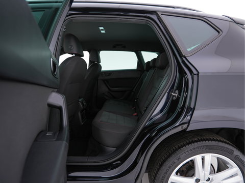 SEAT Ateca 1.5 TSI FR Business Intense (INCL-BTW) *FULL-LED | SPORTSEATS | NAVI-FULLMAP | LEATHER-MICROFIBRE | CAMERA | KEYLESS | DAB+ | CARPLAY | ECC | PDC | CRUISE | TOWBAR | 18''ALU*