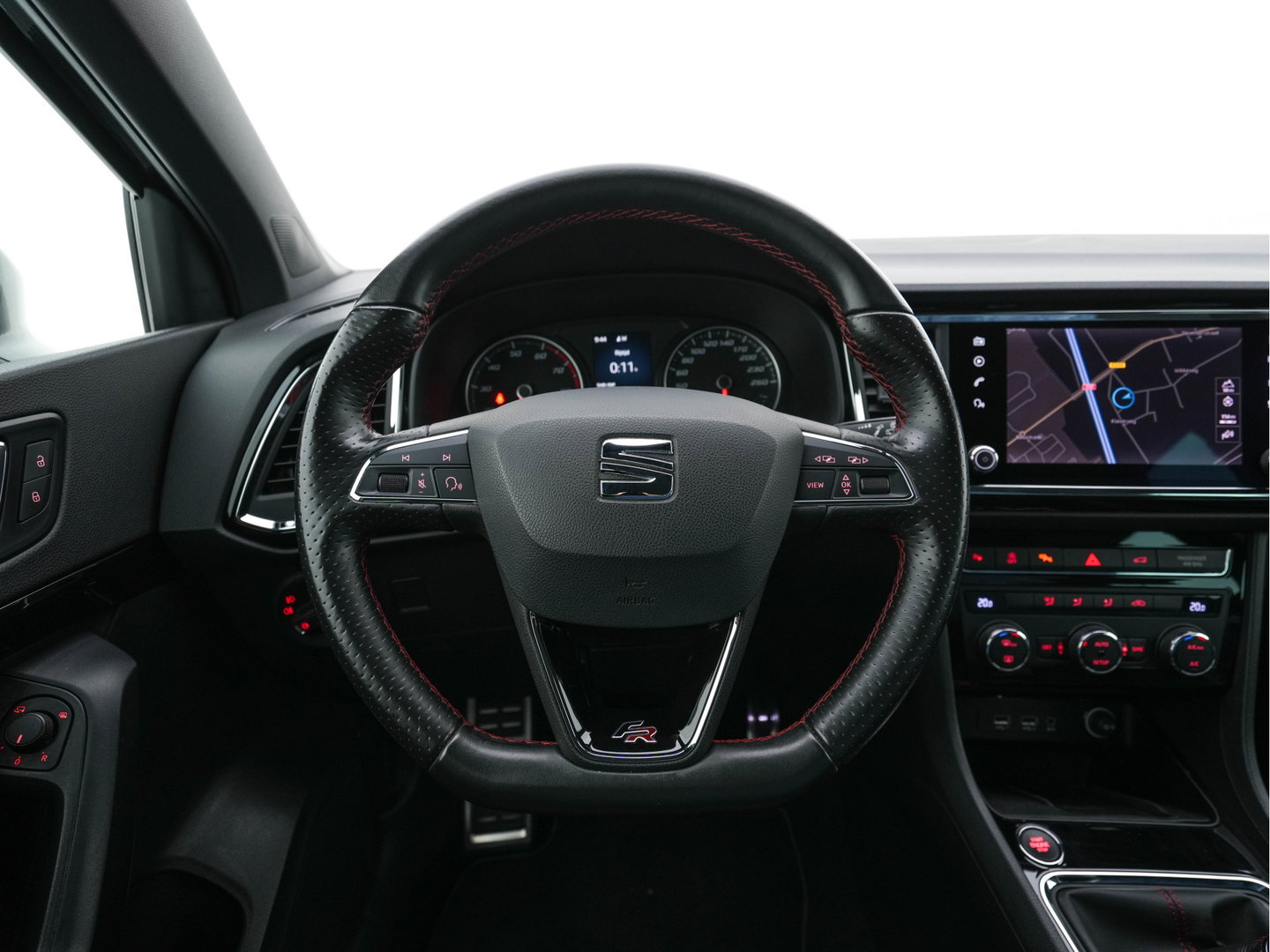 SEAT Ateca 1.5 TSI FR Business Intense (INCL-BTW) *FULL-LED | SPORTSEATS | NAVI-FULLMAP | LEATHER-MICROFIBRE | CAMERA | KEYLESS | DAB+ | CARPLAY | ECC | PDC | CRUISE | TOWBAR | 18''ALU*