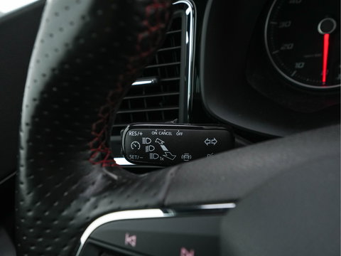 SEAT Ateca 1.5 TSI FR Business Intense (INCL-BTW) *FULL-LED | SPORTSEATS | NAVI-FULLMAP | LEATHER-MICROFIBRE | CAMERA | KEYLESS | DAB+ | CARPLAY | ECC | PDC | CRUISE | TOWBAR | 18''ALU*