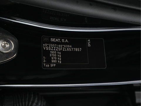 SEAT Ateca 1.5 TSI FR Business Intense (INCL-BTW) *FULL-LED | SPORTSEATS | NAVI-FULLMAP | LEATHER-MICROFIBRE | CAMERA | KEYLESS | DAB+ | CARPLAY | ECC | PDC | CRUISE | TOWBAR | 18''ALU*