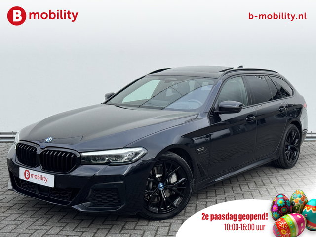 BMW 5 Serie - Touring 530e High Executive M-Sport Trekhaak 1700kg NL Auto! | Panoramadak | Adaptive Cruise Control | Head-Up | DAB