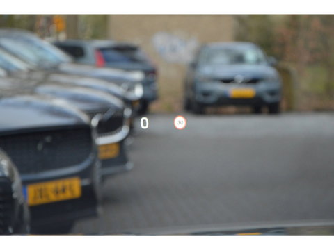 Volvo XC60 T8 Hybride AWD Plus Dark | Head-Up Display | Trekhaak | Harman/Kardon | Panoramadak | Stoel + Stuur Verwarmd |