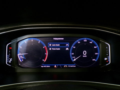 Volkswagen T-Roc 1.0 TSI Style "Origineel NL!" Schuifdak Full-LED Virtual Trekhaak Black-Edition Parkeersensoren Apple-Carplay DAB