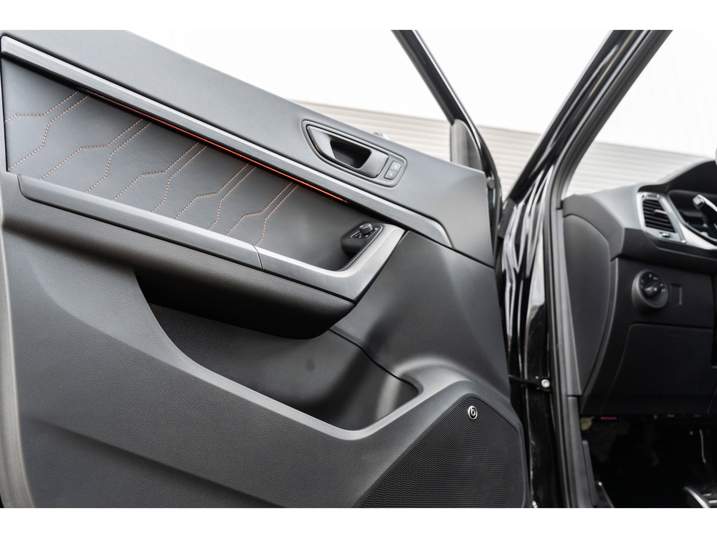 CUPRA Ateca 2.0 TSI 4DRIVE PANO BEATS VIRTUAL TREKHAAK