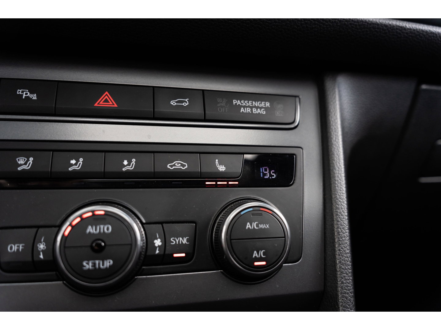 CUPRA Ateca 2.0 TSI 4DRIVE PANO BEATS VIRTUAL TREKHAAK