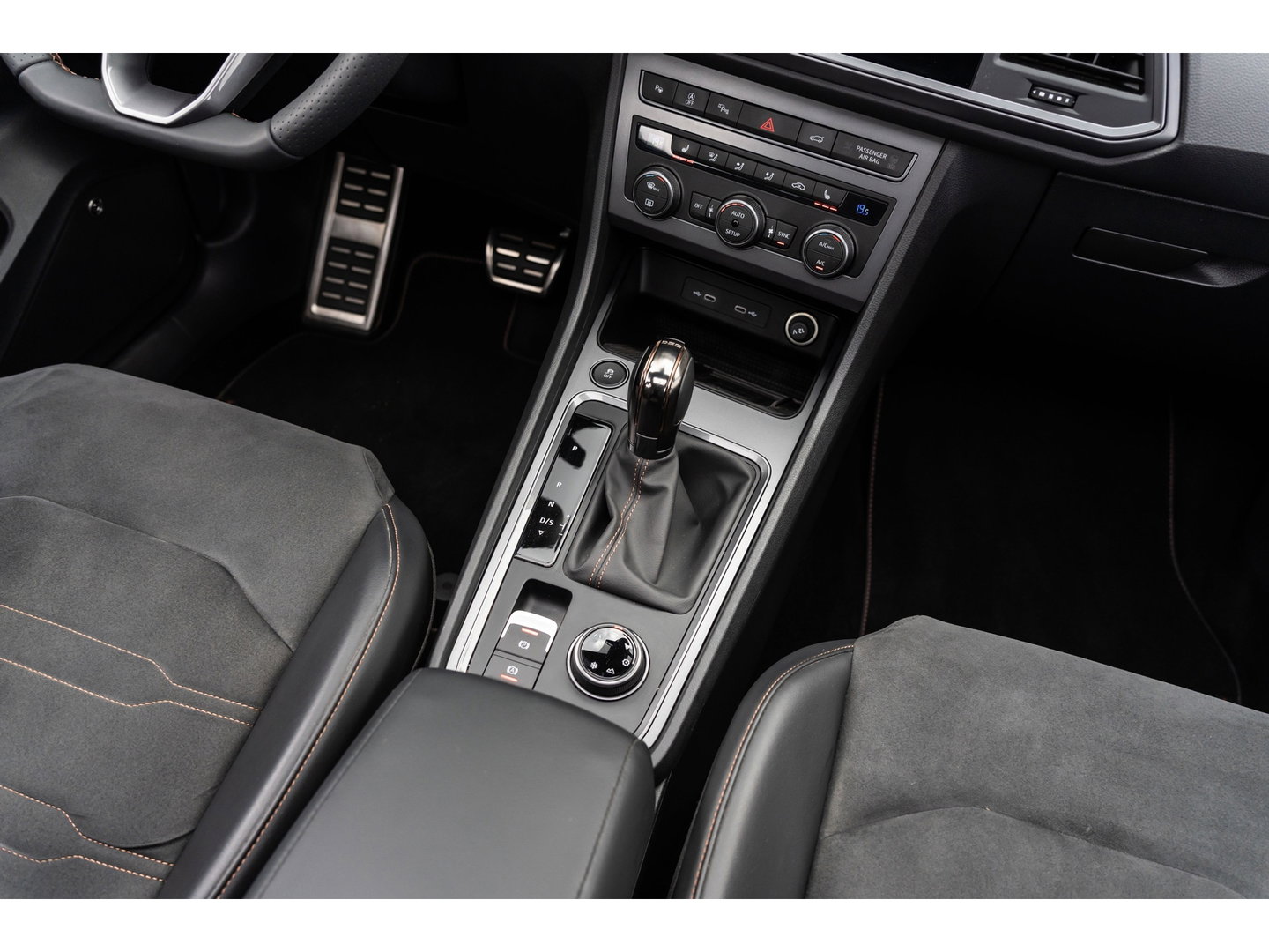 CUPRA Ateca 2.0 TSI 4DRIVE PANO BEATS VIRTUAL TREKHAAK