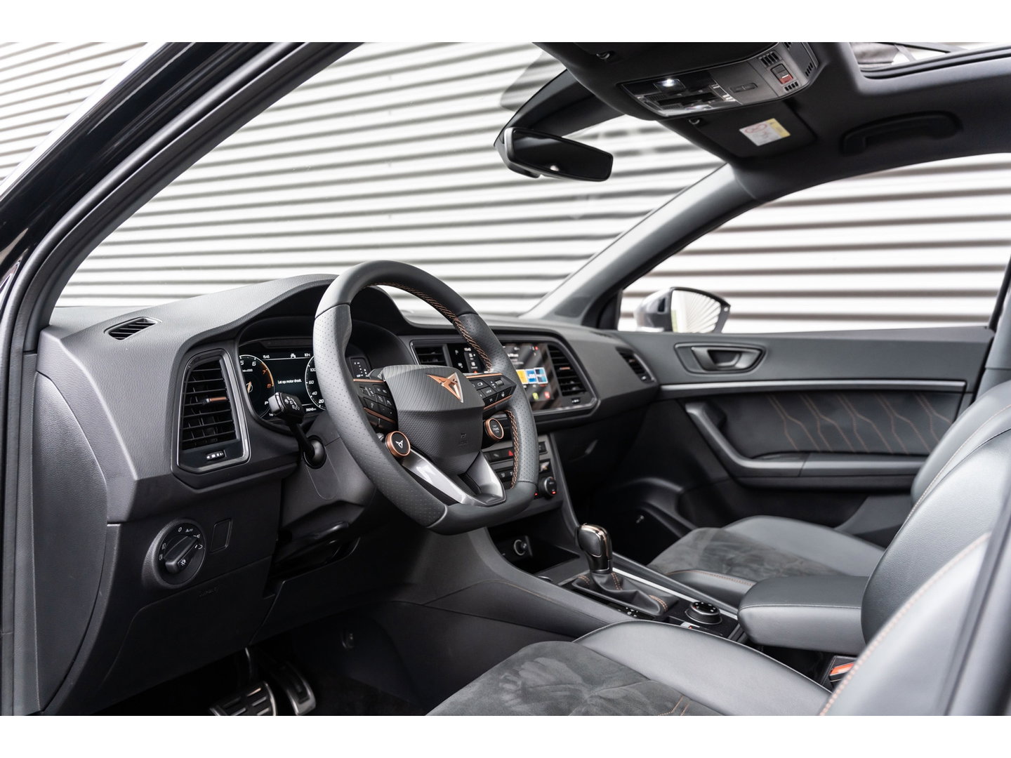 CUPRA Ateca 2.0 TSI 4DRIVE PANO BEATS VIRTUAL TREKHAAK