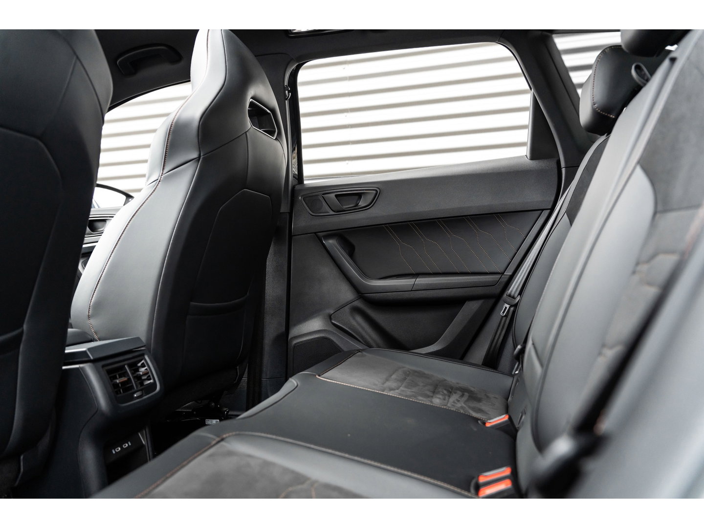 CUPRA Ateca 2.0 TSI 4DRIVE PANO BEATS VIRTUAL TREKHAAK