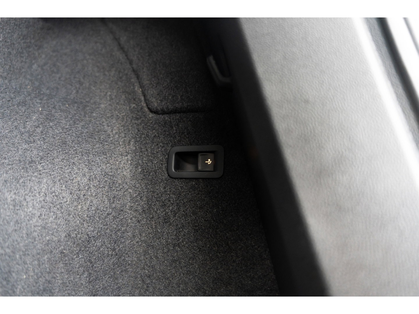 CUPRA Ateca 2.0 TSI 4DRIVE PANO BEATS VIRTUAL TREKHAAK