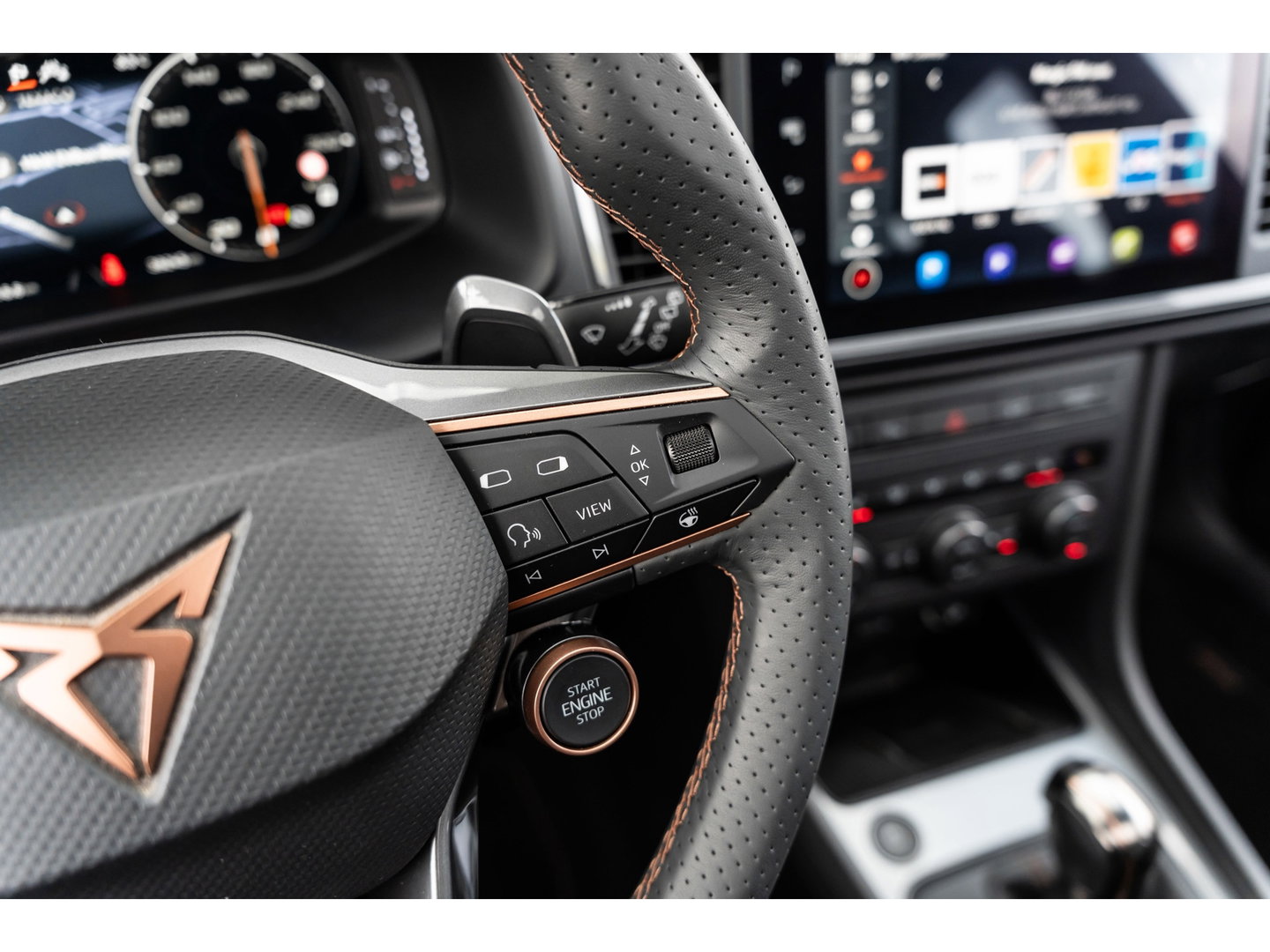 CUPRA Ateca 2.0 TSI 4DRIVE PANO BEATS VIRTUAL TREKHAAK