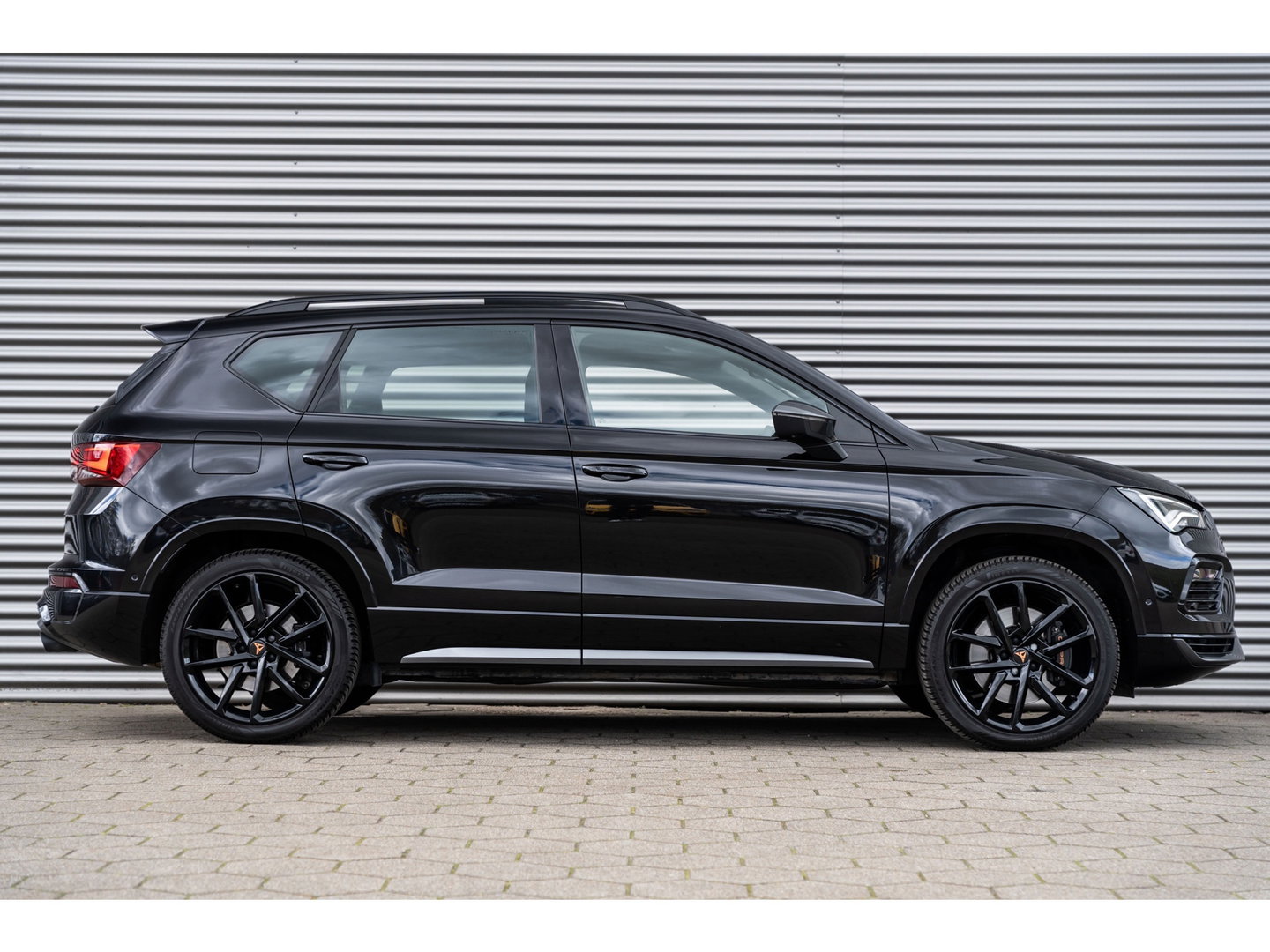 CUPRA Ateca 2.0 TSI 4DRIVE PANO BEATS VIRTUAL TREKHAAK