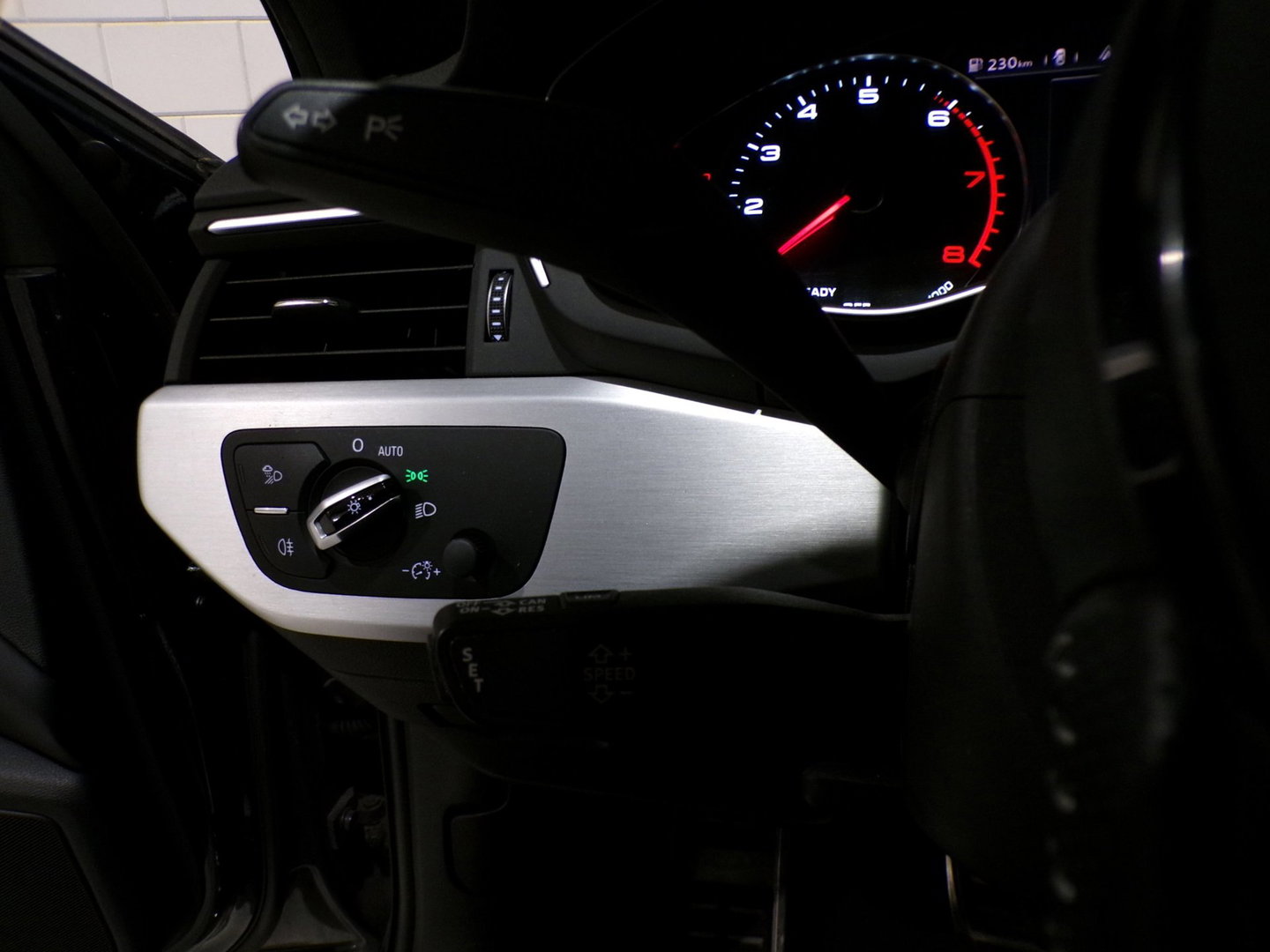 Audi A4 Avant 1.4 TFSI S-Line Edition "Origineel NL!" Automaat! Trekhaak-wegklapbaar Apple-Carplay Full-LED Leer Parkeersensoren