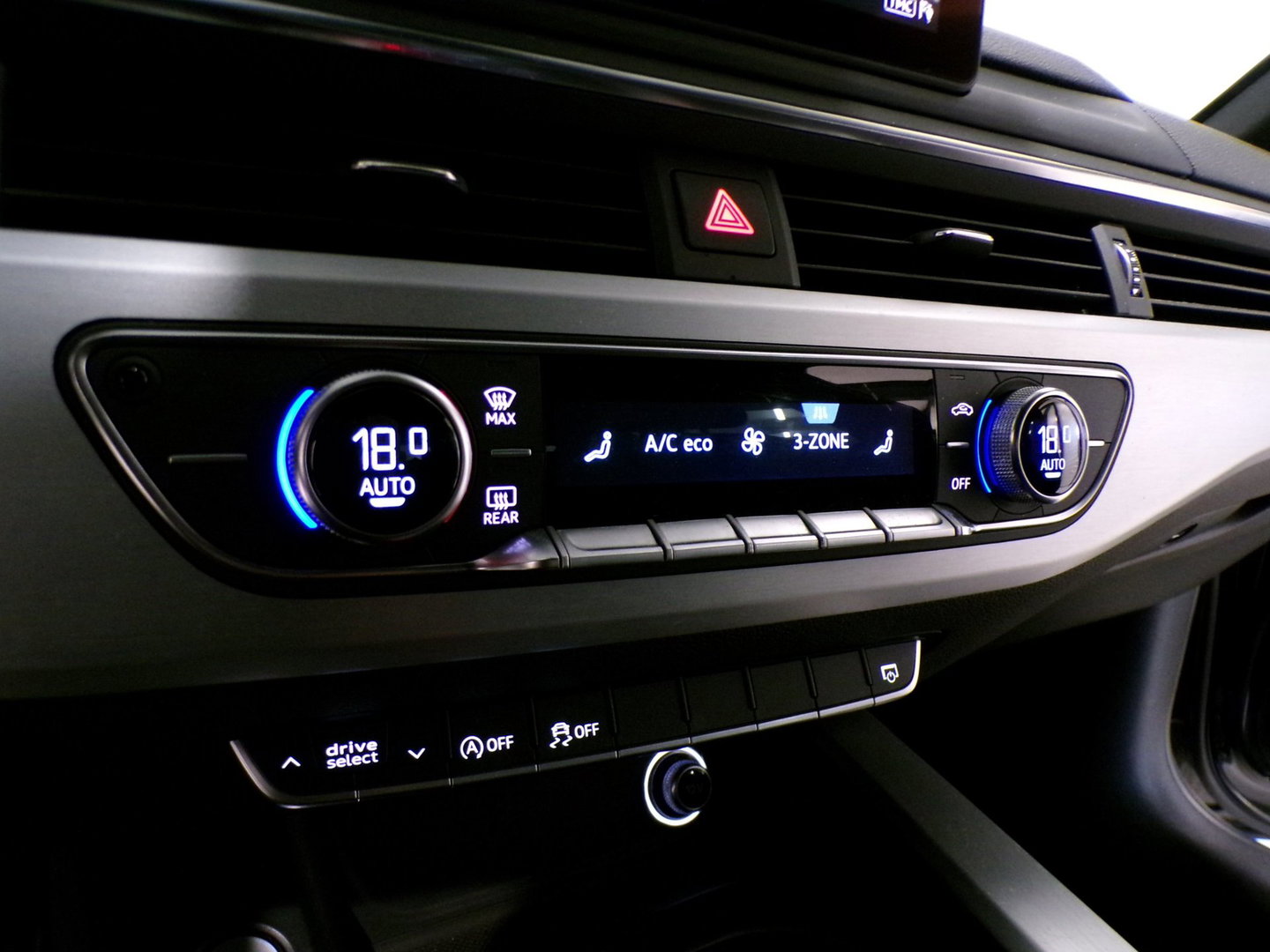 Audi A4 Avant 1.4 TFSI S-Line Edition "Origineel NL!" Automaat! Trekhaak-wegklapbaar Apple-Carplay Full-LED Leer Parkeersensoren