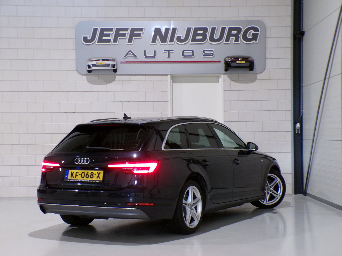 Audi A4 Avant 1.4 TFSI S-Line Edition "Origineel NL!" Automaat! Trekhaak-wegklapbaar Apple-Carplay Full-LED Leer Parkeersensoren