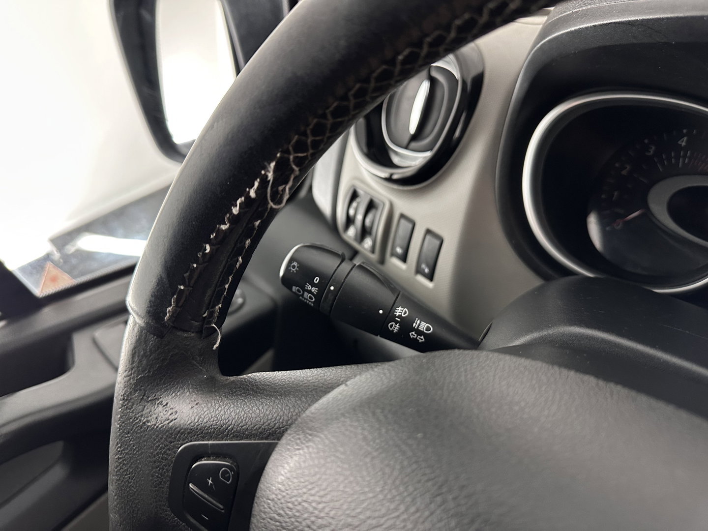 Renault Trafic 1.6 dCi T29 L2H1 DC Comfort Energy *DUBBELCABINE | AIRCO | CRUISE | PDC | DUBBELE-SCHUIFDEUR | COMFORT-SEATS | PRIVACY-GLASS | 17''ALU | TOWBAR*