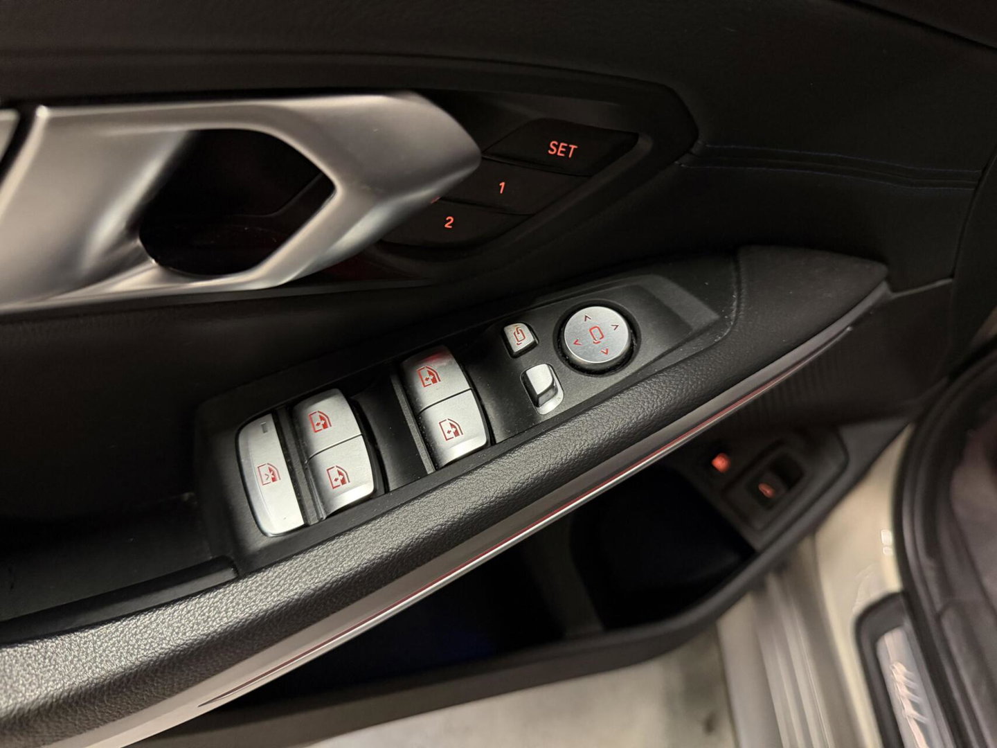 BMW 3 Serie Touring 330e High Executive M-sport Pano Memory