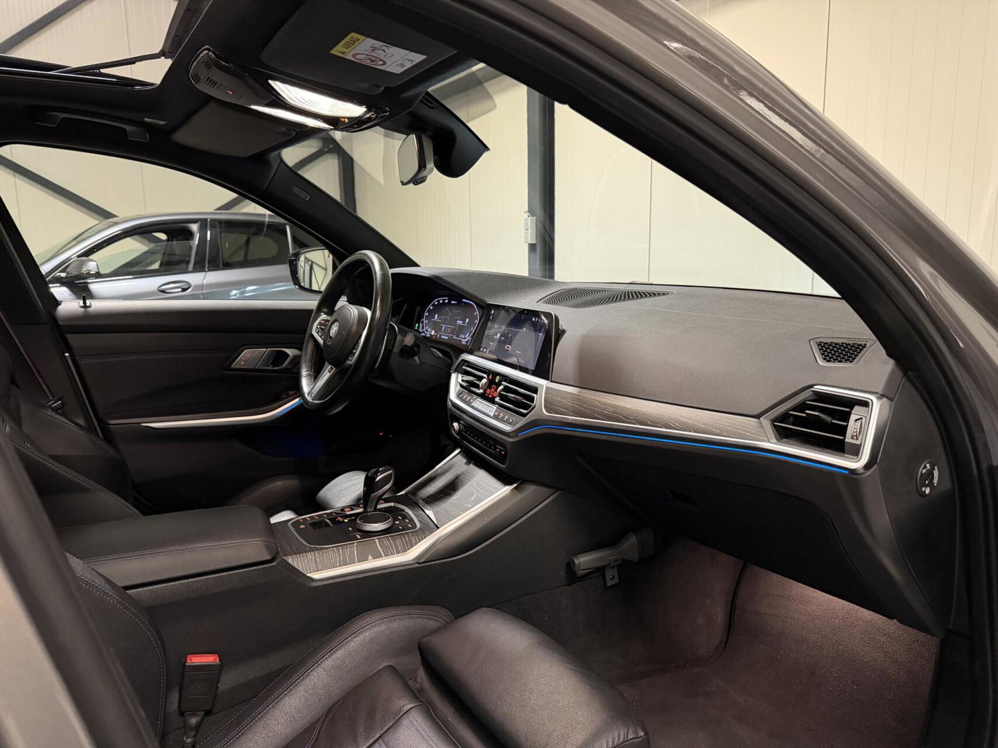 BMW 3 Serie Touring 330e High Executive M-sport Pano Memory