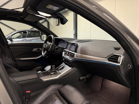 BMW 3 Serie Touring 330e High Executive M-sport Pano Memory