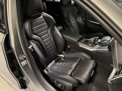 BMW 3 Serie Touring 330e High Executive M-sport Pano Memory