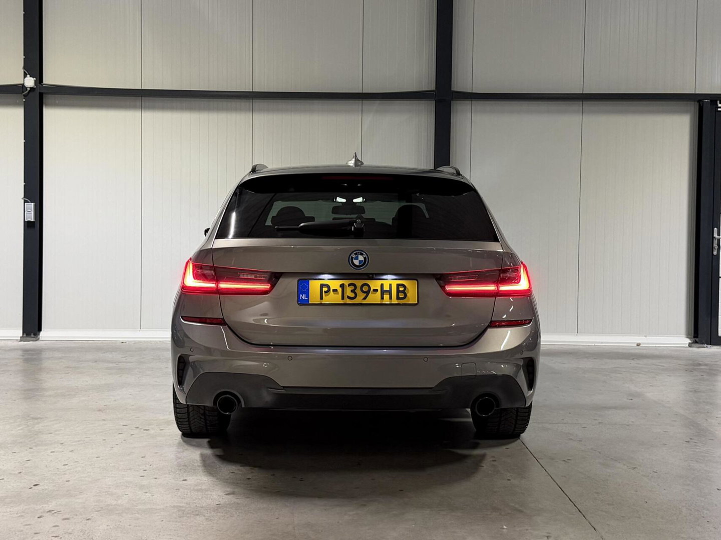 BMW 3 Serie Touring 330e High Executive M-sport Pano Memory