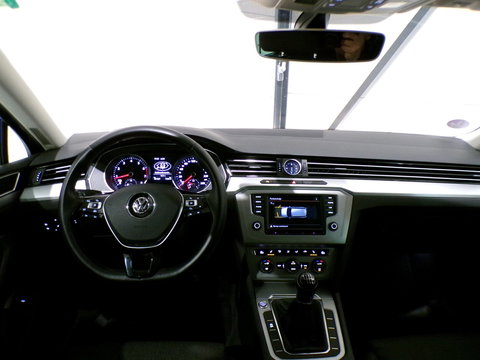 Volkswagen Passat Variant 1.4 TSI ACT Highline 150PK Stoelverwarming Keyless Parkeersensoren Comfort-stoel Navigatie Garantie