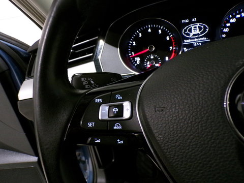 Volkswagen Passat Variant 1.4 TSI ACT Highline 150PK Stoelverwarming Keyless Parkeersensoren Comfort-stoel Navigatie Garantie