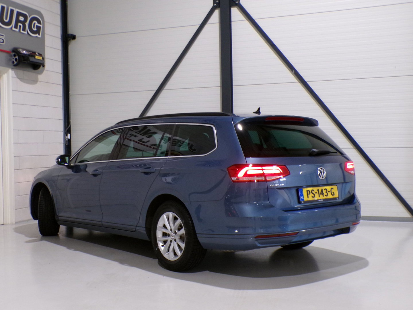 Volkswagen Passat Variant 1.4 TSI ACT Highline 150PK Stoelverwarming Keyless Parkeersensoren Comfort-stoel Navigatie Garantie
