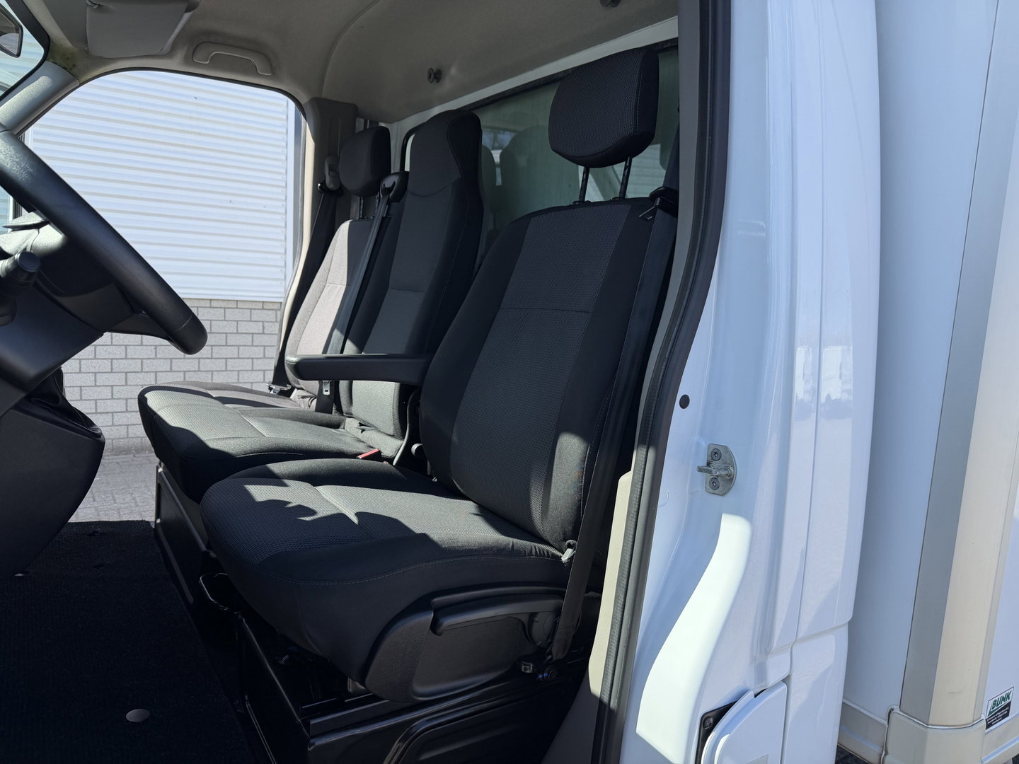 Renault Master T35 2.3 dCi 145pk L3 Energy EURO 6 / bakwagen met Dhollandia laadklep 1000 kg! / vaste prijs rijklaar € 27.850 ex btw / lease vanaf € 455 / 420 cm L x 214 cm B x 230 cm H