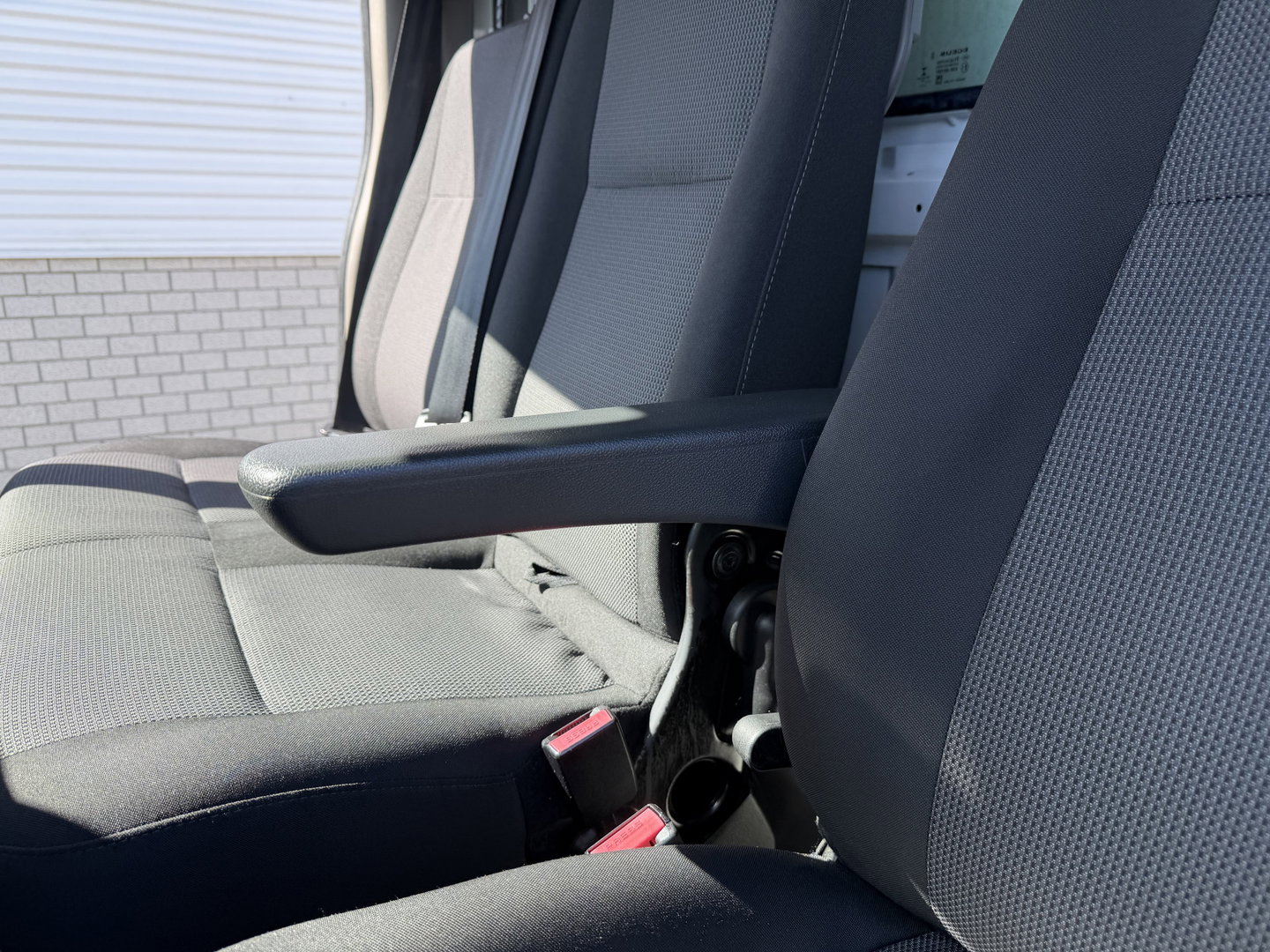 Renault Master T35 2.3 dCi 145pk L3 Energy EURO 6 / bakwagen met Dhollandia laadklep 1000 kg! / vaste prijs rijklaar € 27.850 ex btw / lease vanaf € 455 / 420 cm L x 214 cm B x 230 cm H