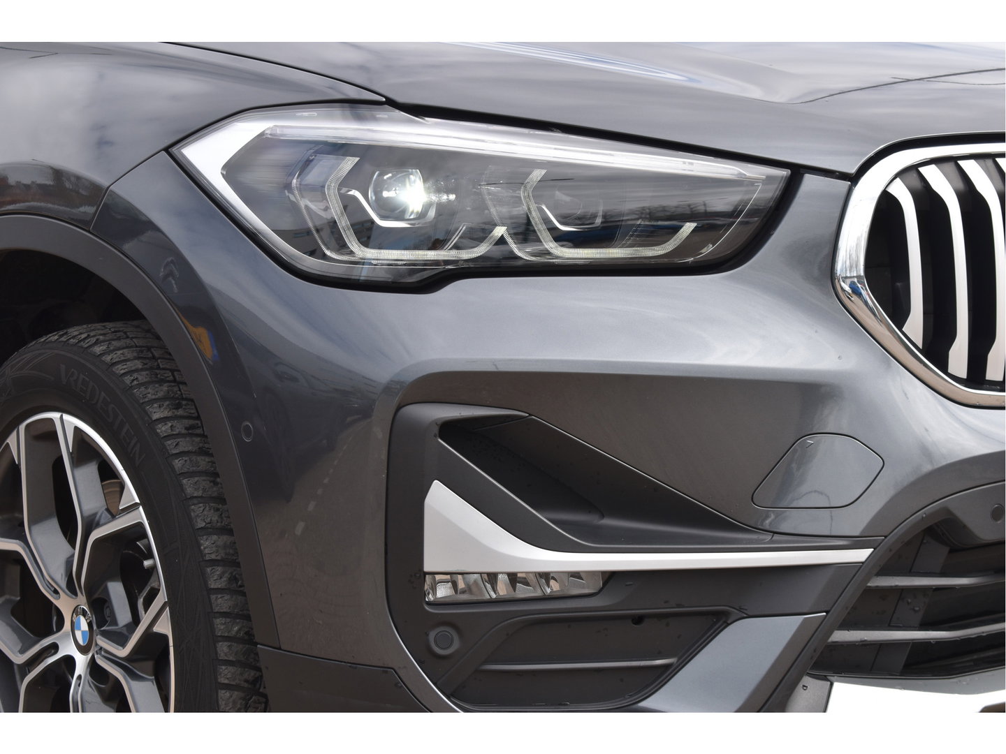 BMW X1 sDrive20i VDL Nedcar Edition 192 PK | NL-Auto | HUD | Pano.dak | DAB | Afn.trekhaak | Camera | Vol | Unieke km.stand