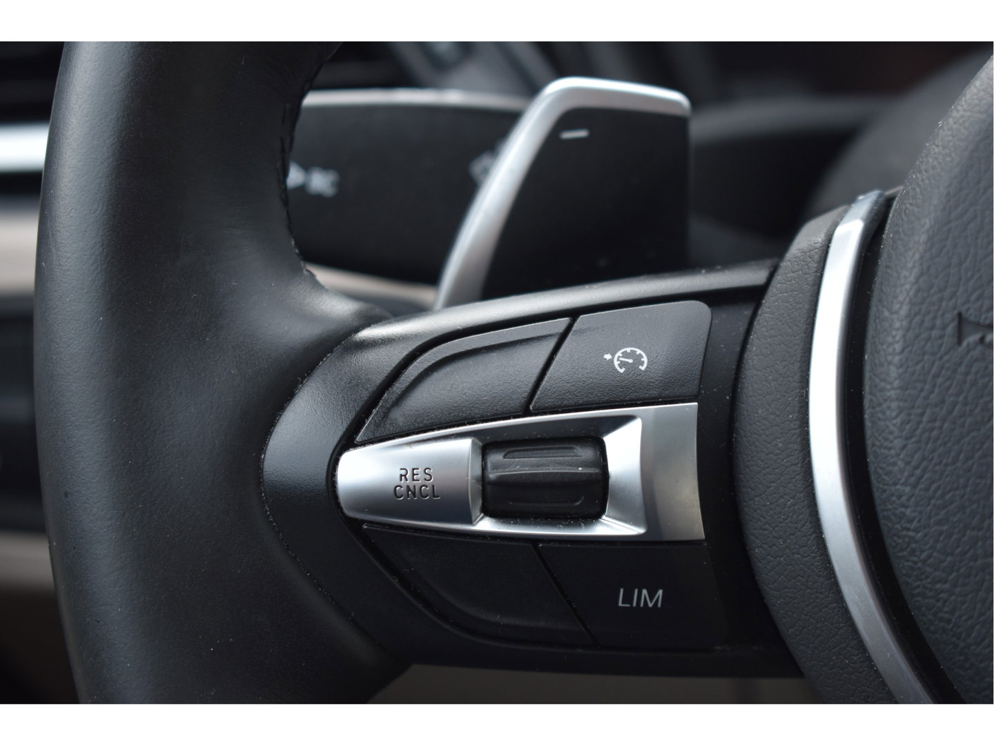 BMW X1 sDrive20i VDL Nedcar Edition 192 PK | NL-Auto | HUD | Pano.dak | DAB | Afn.trekhaak | Camera | Vol | Unieke km.stand