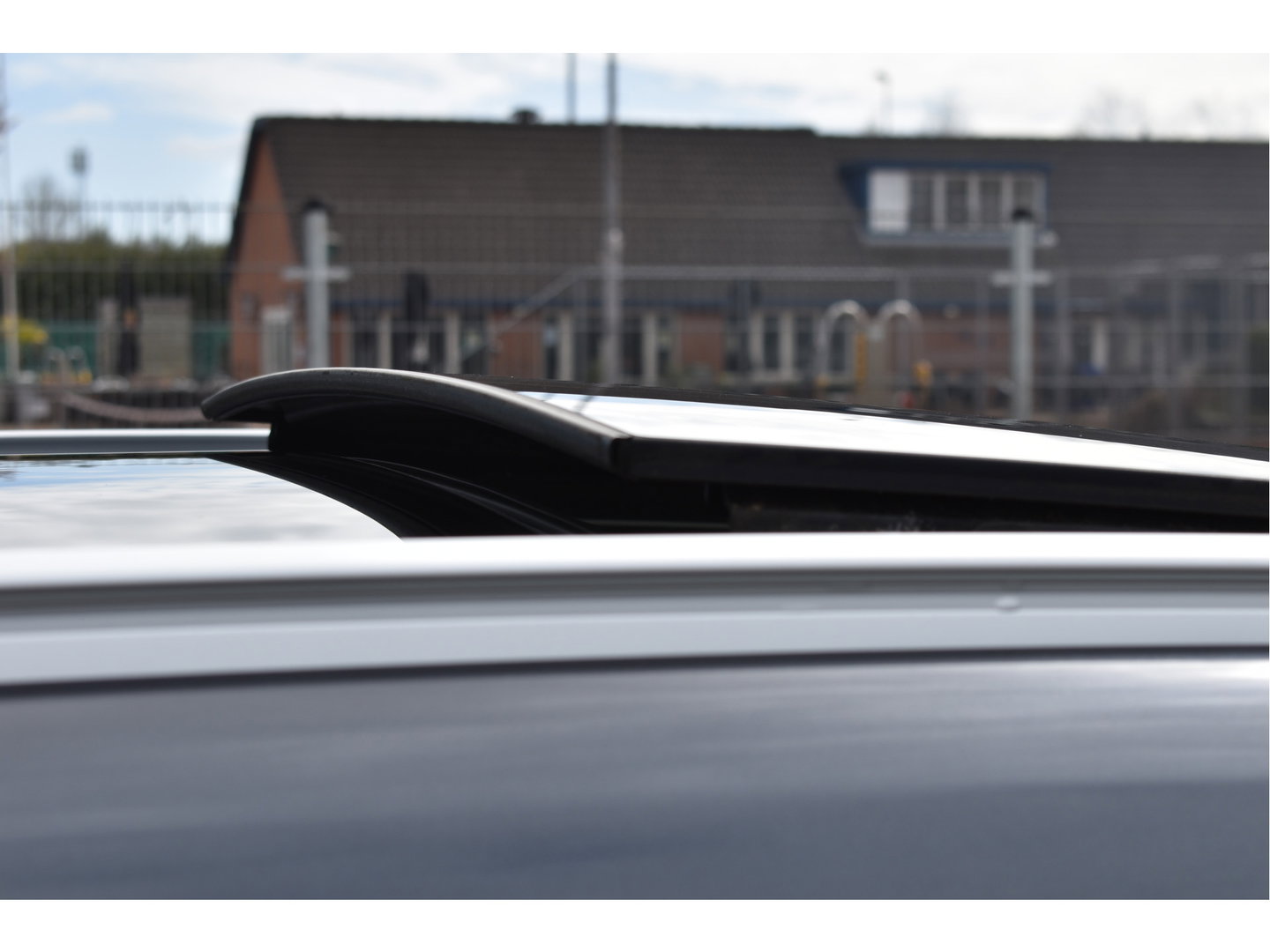 BMW X1 sDrive20i VDL Nedcar Edition 192 PK | NL-Auto | HUD | Pano.dak | DAB | Afn.trekhaak | Camera | Vol | Unieke km.stand