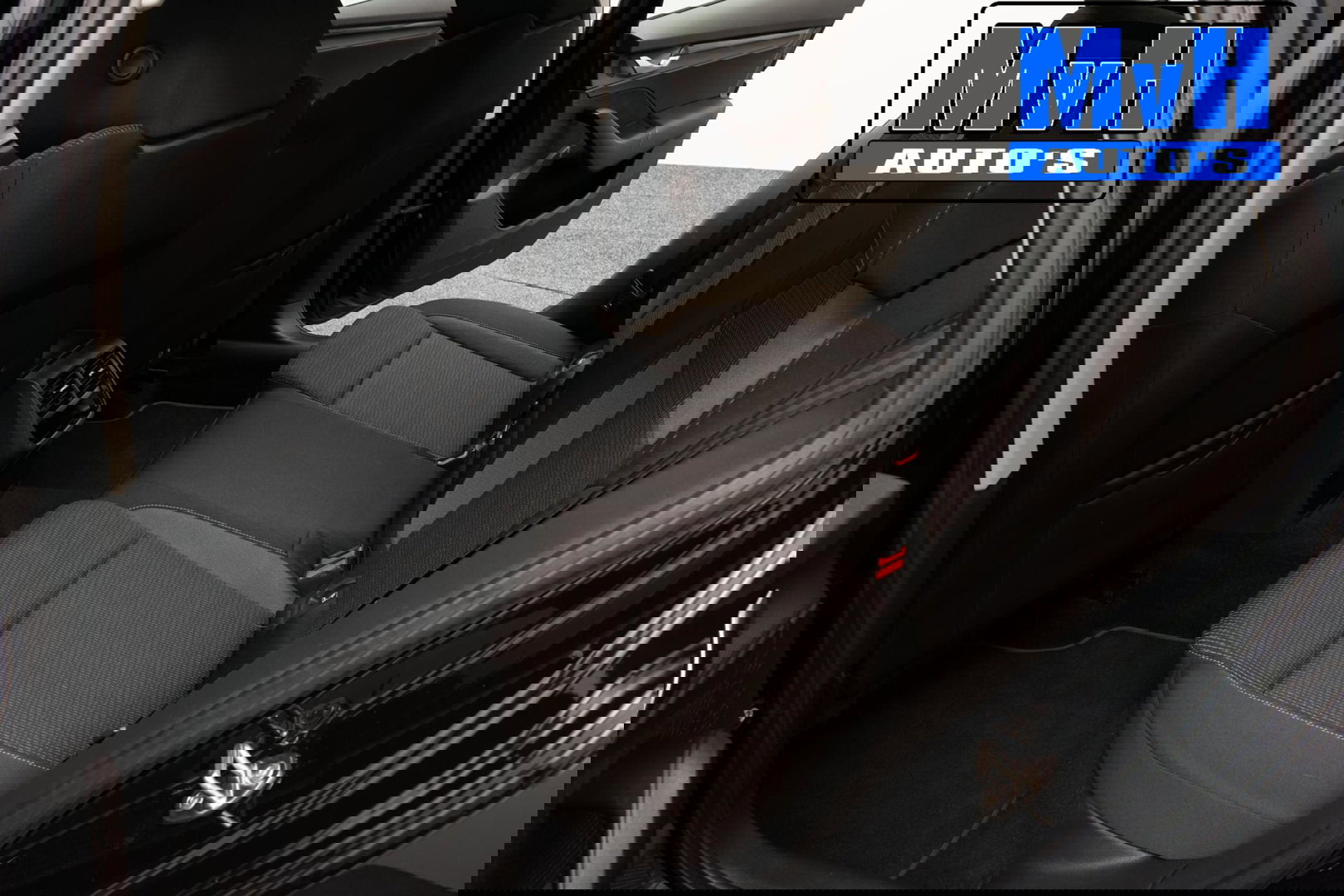 Škoda Octavia Combi 1.0 TSI Business Edition|VIRTUAL|LED|NAP