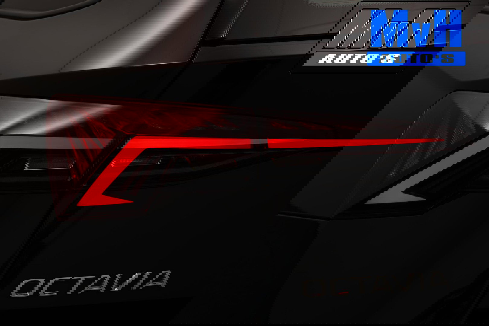 Škoda Octavia Combi 1.0 TSI Business Edition|VIRTUAL|LED|NAP