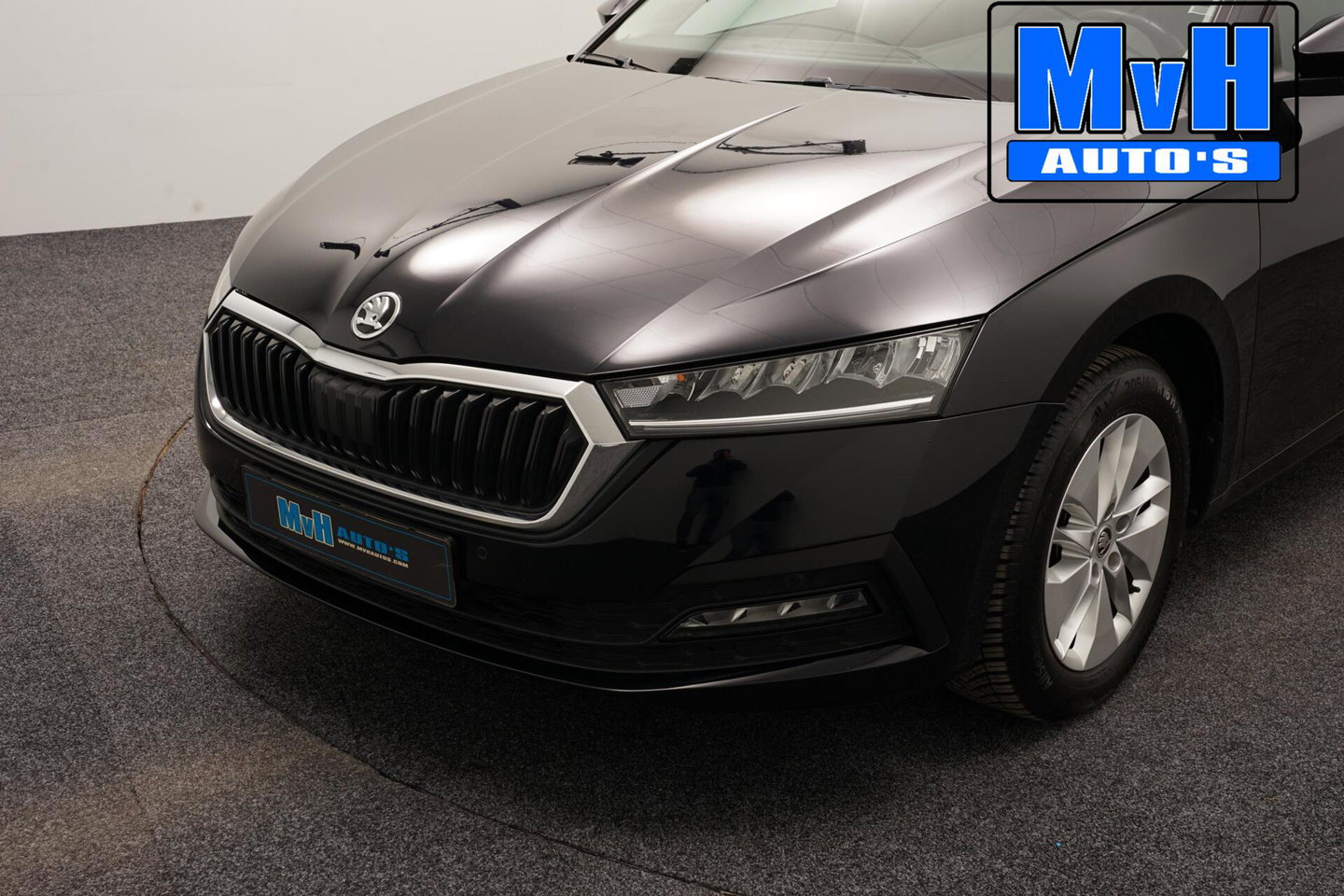 Škoda Octavia Combi 1.0 TSI Business Edition|VIRTUAL|LED|NAP