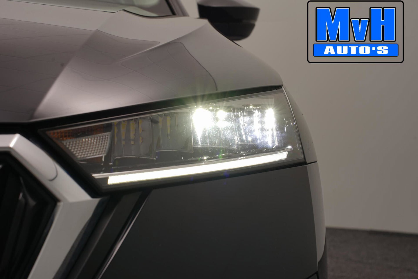 Škoda Octavia Combi 1.0 TSI Business Edition|VIRTUAL|LED|NAP