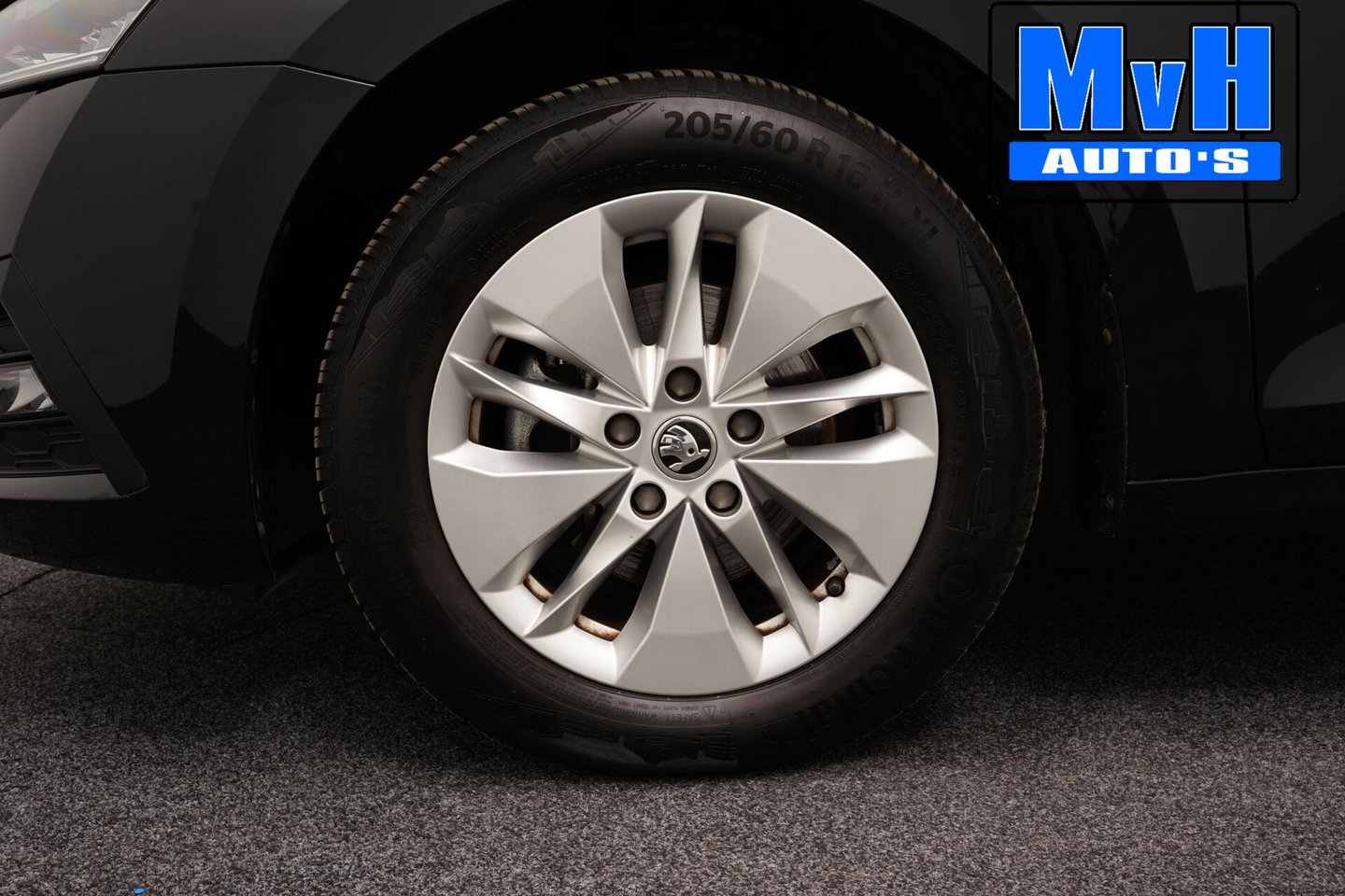 Škoda Octavia Combi 1.0 TSI Business Edition|VIRTUAL|LED|NAP